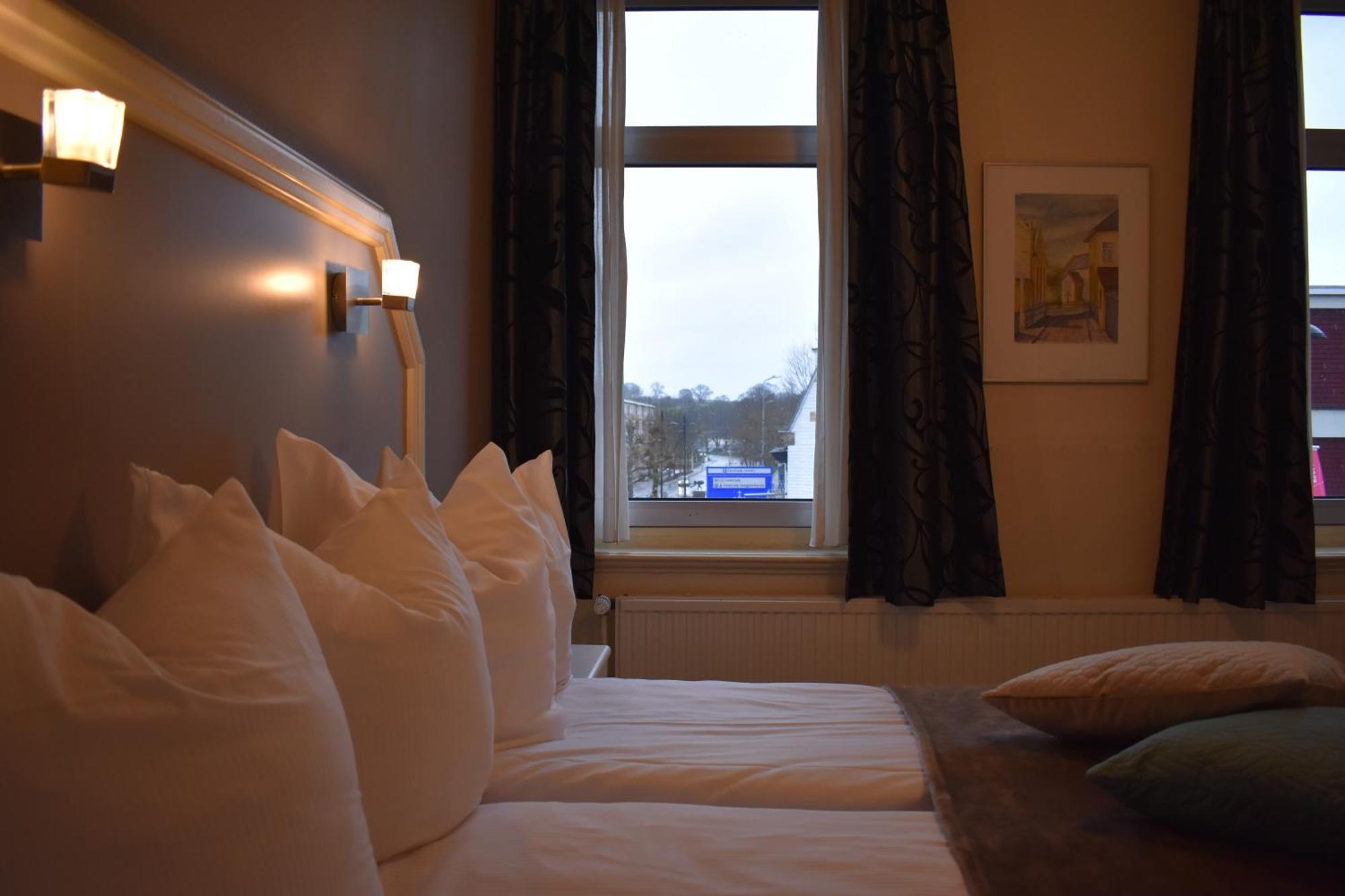 Hotel Atlanta Valkenburg aan de Geul Room photo